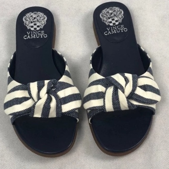Vince Camuto Shoes - Vince Camuto Ejella Sandals Blue New In Box Size 6.5